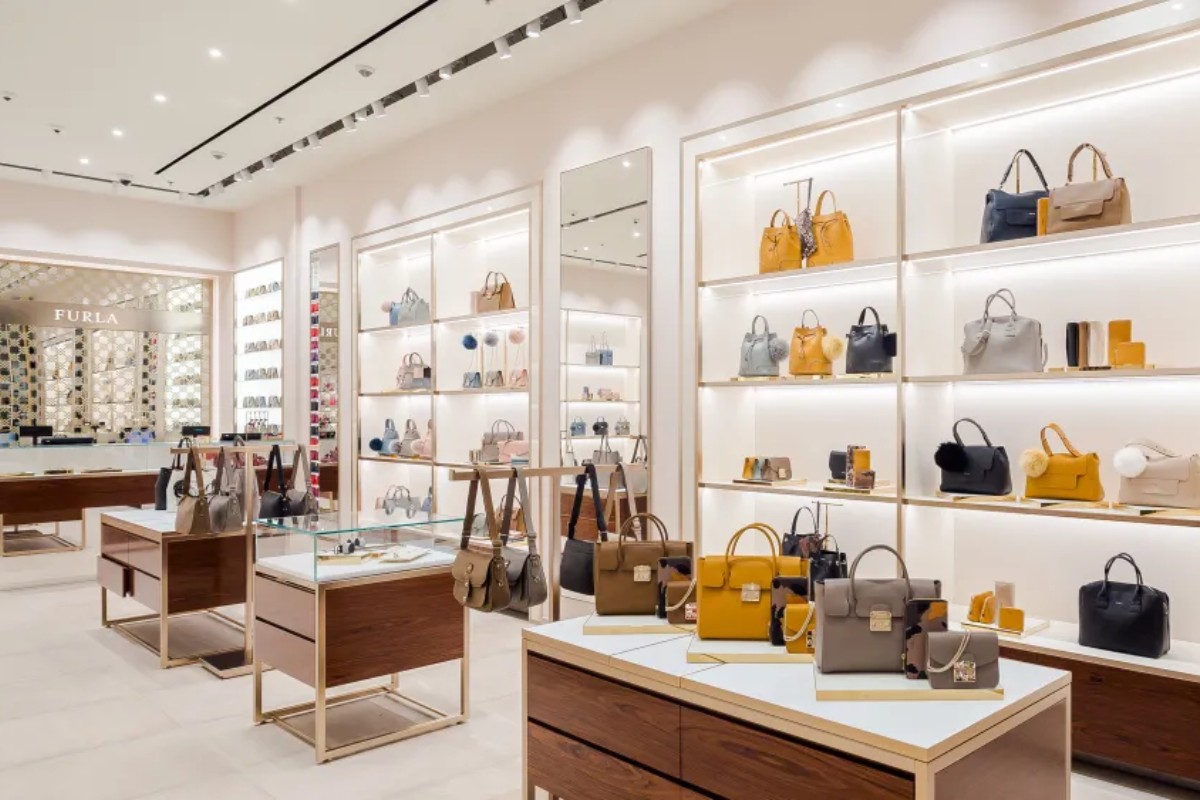 furla-store.jpg