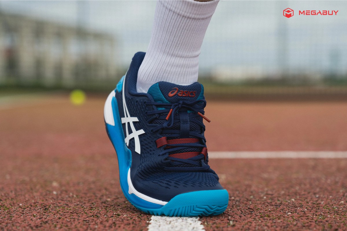 asics.jpg